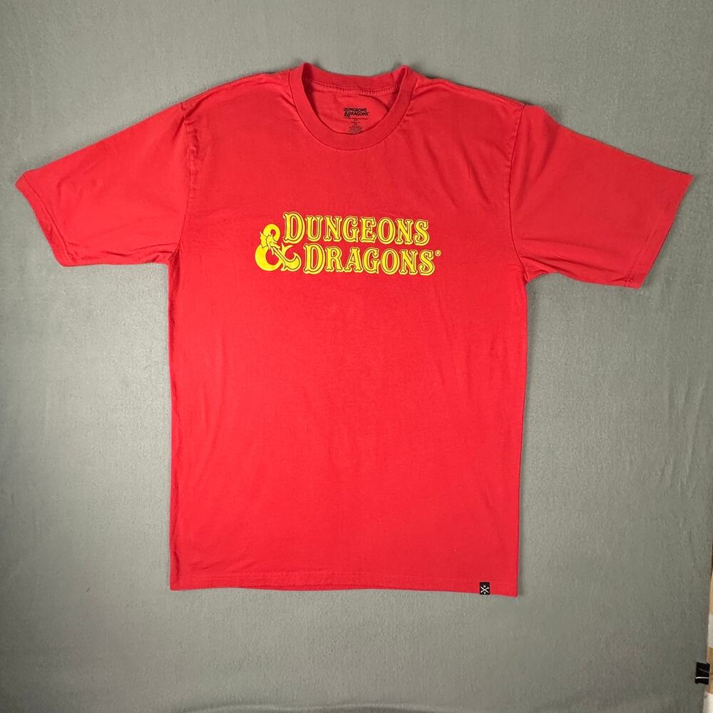 Dungeons Dragons T Shirt XXL Red Logo Graphic Wizards Coast